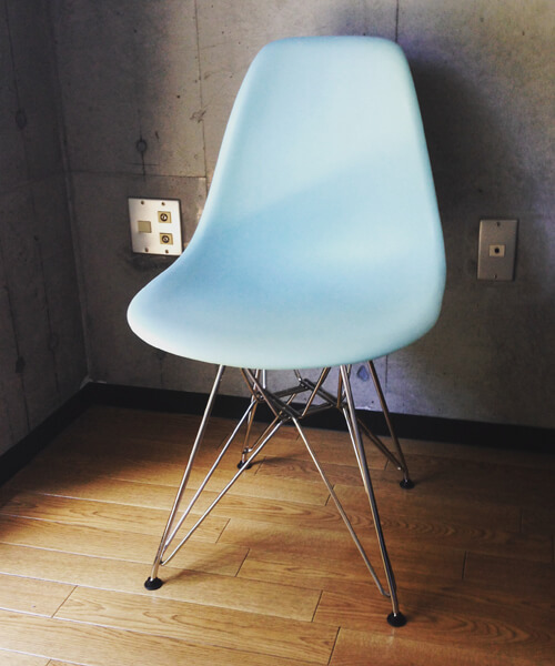hermanmiller-eames-shell-chair