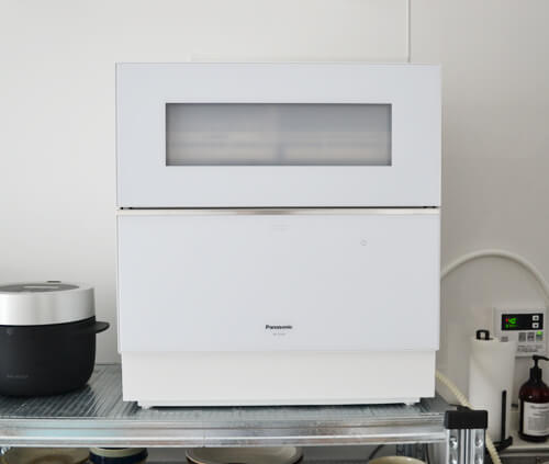 Panasonic（パナソニック）の食器洗い乾燥機 NP-TZ300レビュー。スタイリッシュなスクエアデザインがかっこいい