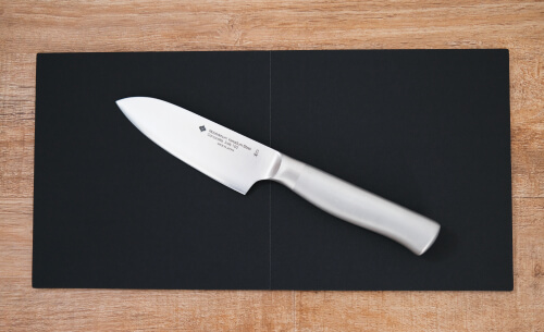 柳宗理がデザインしたキッチンナイフ10cmレビュー。シンプルで使いやすい包丁・ペティナイフ