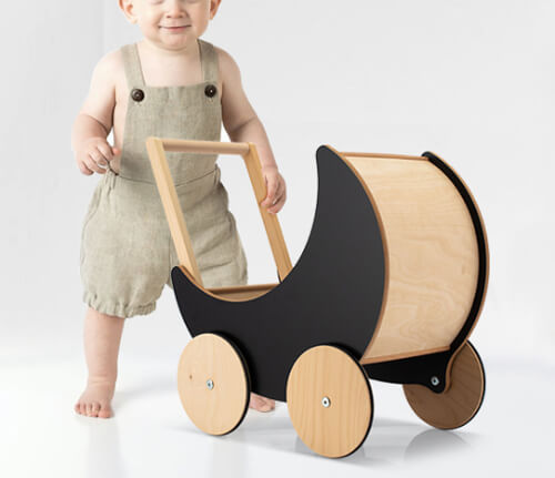 おしゃれな赤ちゃん用手押し車8選。かわいい木製のベビーウォーカーもおすすめ